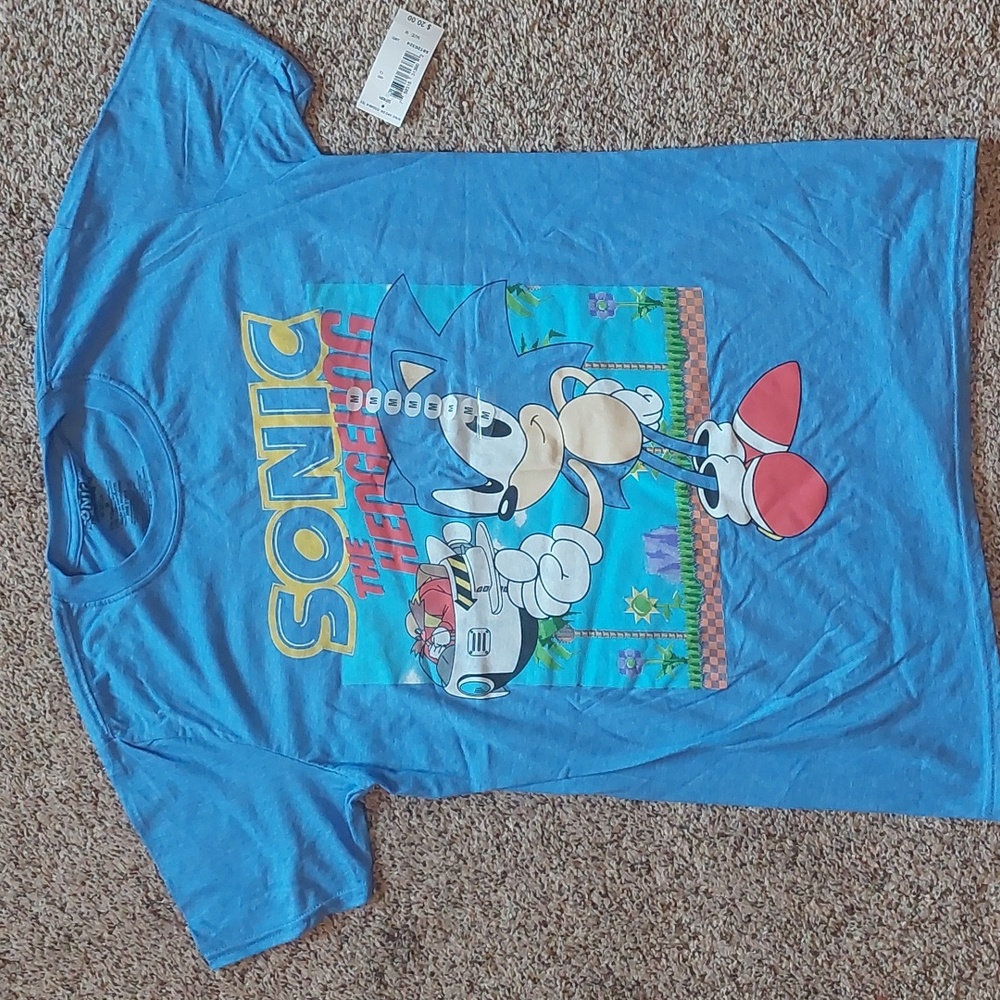 Sonic the Hedgehog blue T-shirt
